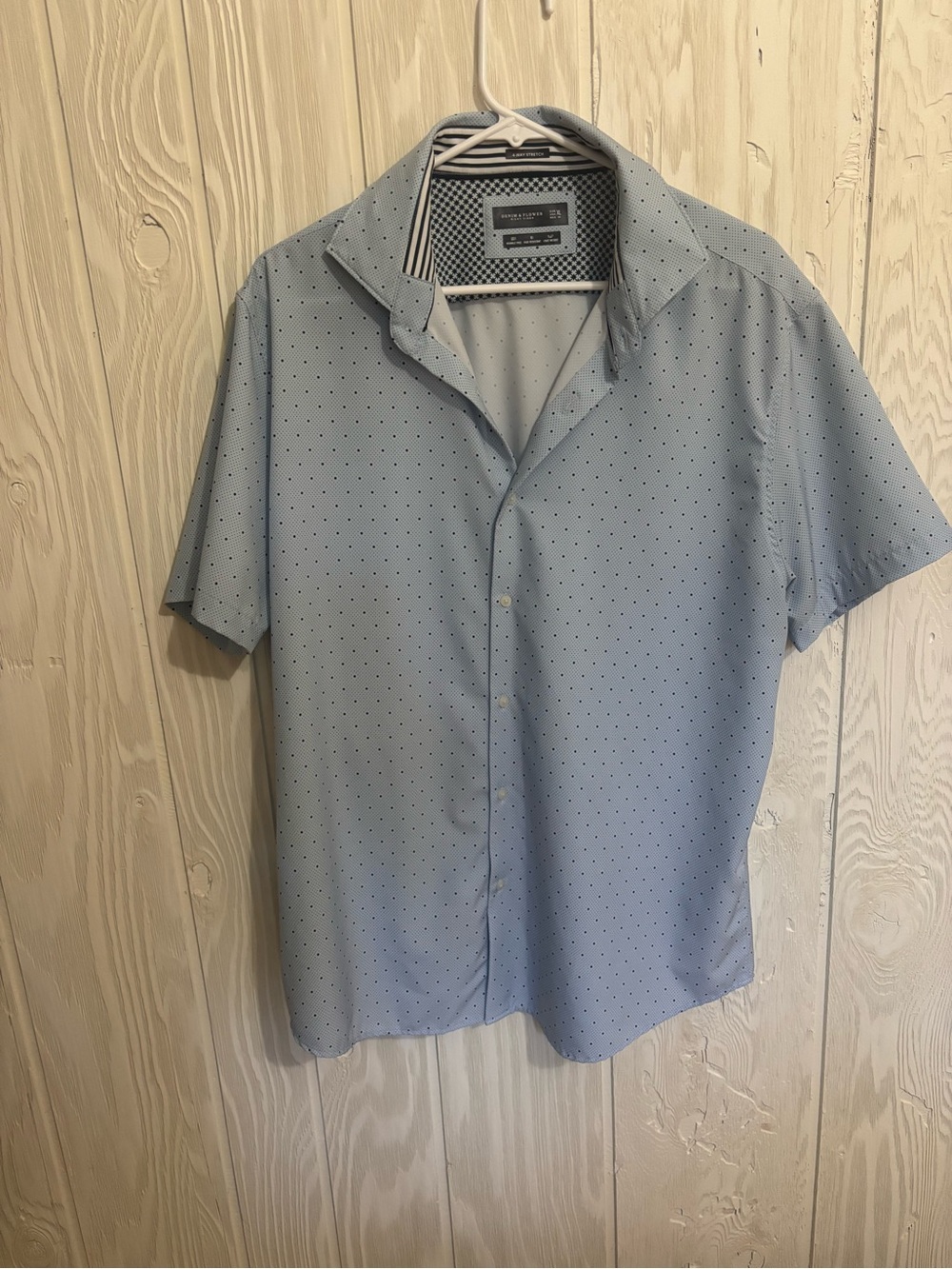 Denim & Flower Light Blue Short-Sleeve Dot-Print Button Shirt